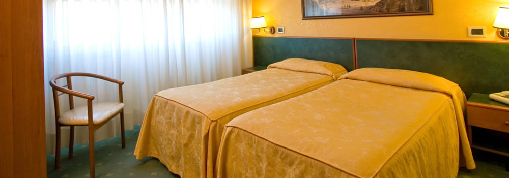 Cheap Twin Room Rome Hotel